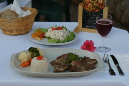 Restaurant-pizzeria Grill-House