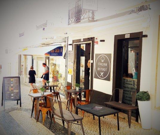Baffi Bar