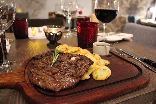 Castizo Steakhouse