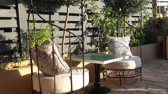 953 Euphoria Restaurante & Bar