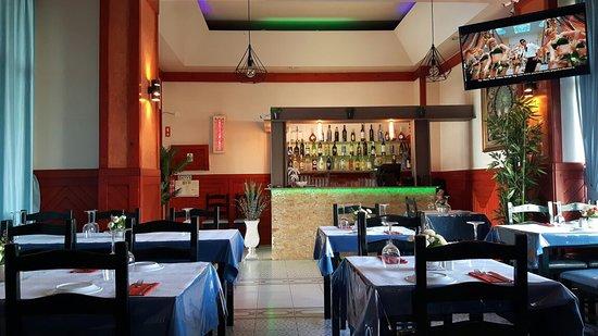 Charminar Indian Tandoori Restaurant