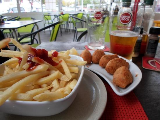 Hugo's Bar and Tapas