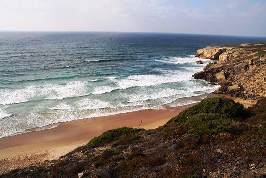 Monte Clerigo Beach