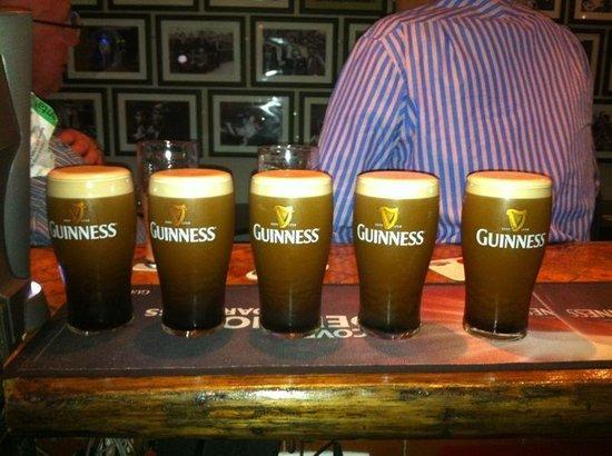 Hickey's Irish Pub