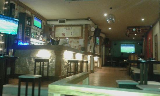Stars Bar & Bistro