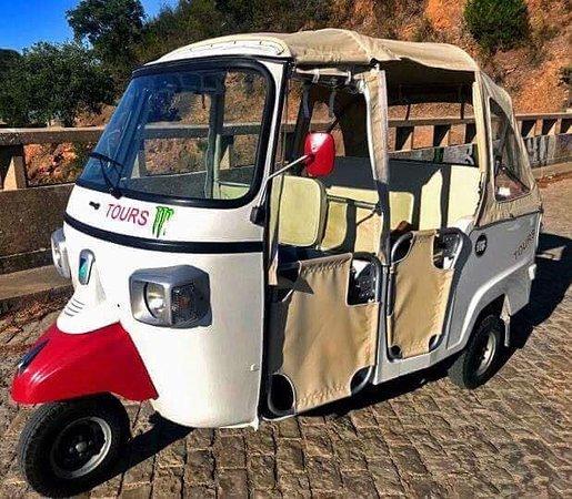 Alvereda Tuk Tuk