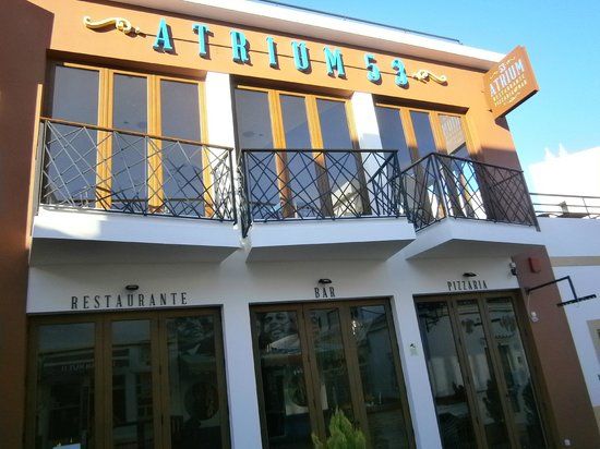 Atrium 53