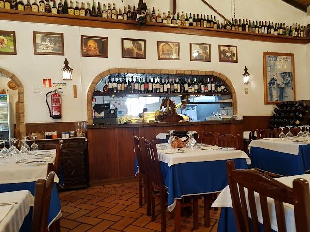 Restaurante Antiquários dos Leitões